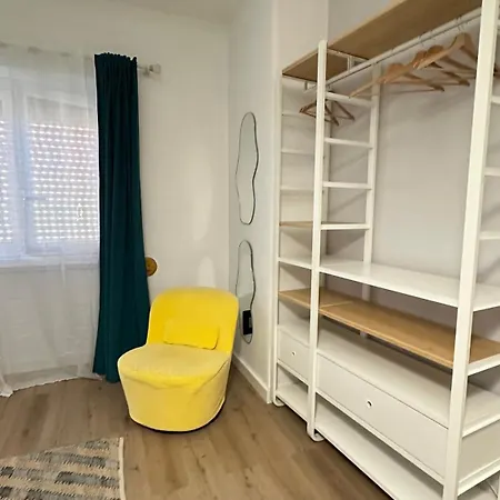 Saint Peter Yh * Roma